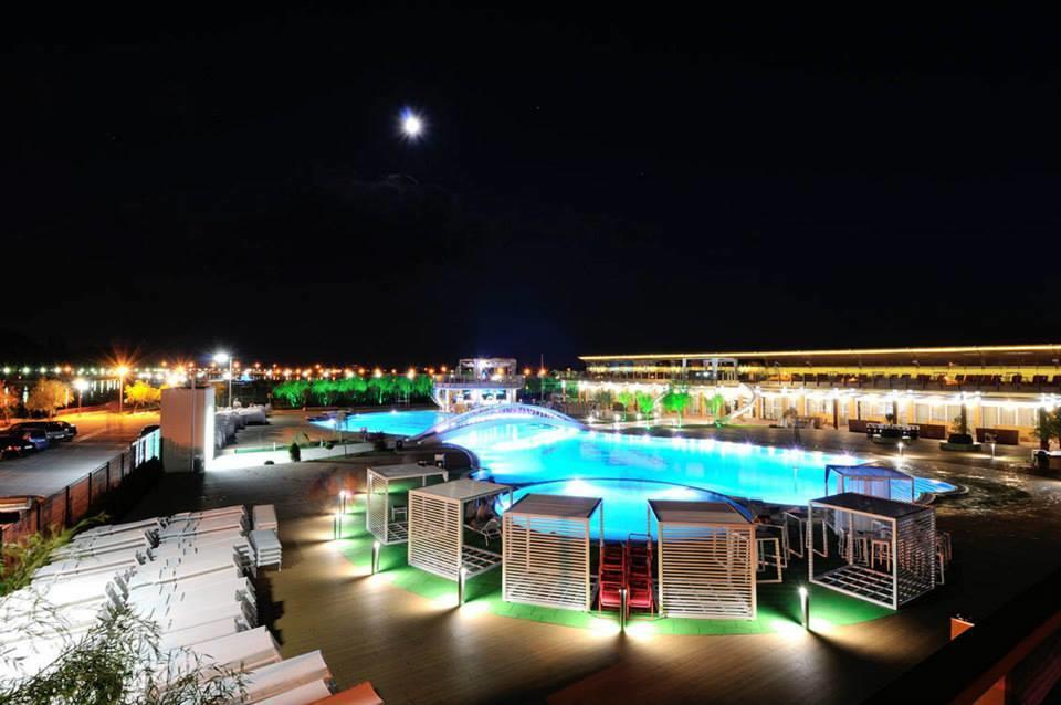 Hotel Anna Targu Jiu Exterior photo